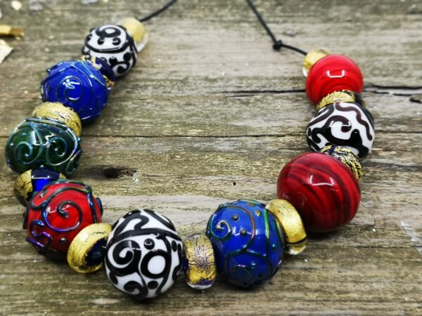 Venice inspired hollow bead lampwork necklase with 24 carat gold foil beads. - Image 3