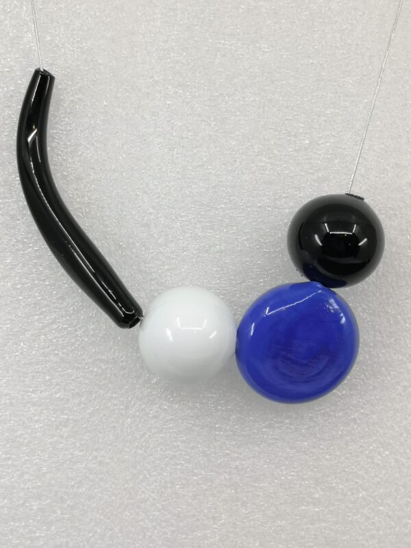 Assimetrical blown glass bead necklace in colours of Estonian flag - Image 3